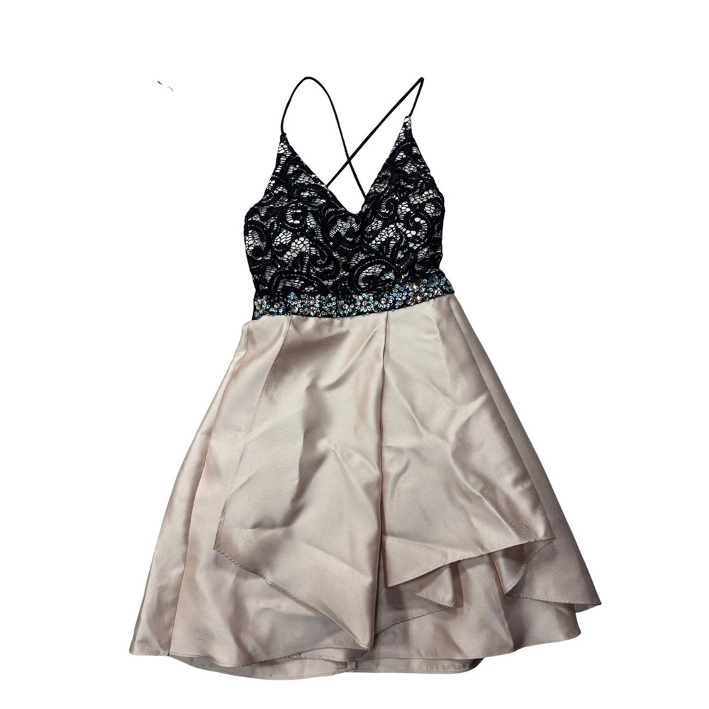 By & By Blush Size 1 Pink‎ Black Sequin Lace Homecoming Dress Pockets Size 1